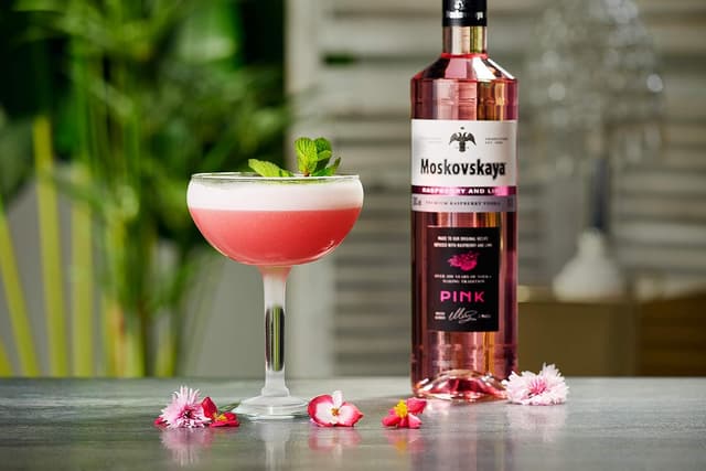 Thumbnail 4 de Moskovskaya Pink Vodka 70cl, 38%, Sabor frambuesa y lima 🍸