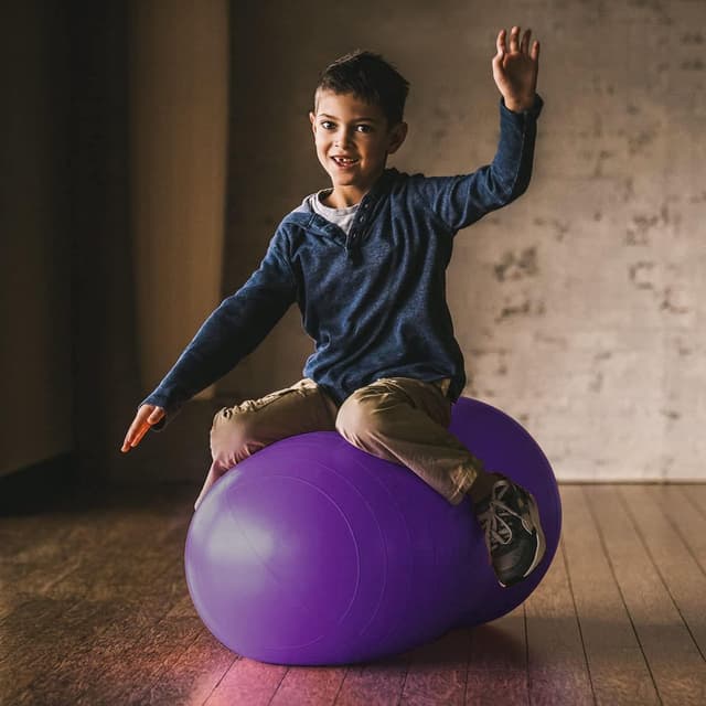 Detalle 2 de DASKING Peanut Ball for Kids Therapy (90x45cm) anti-burst exercise ball with pump