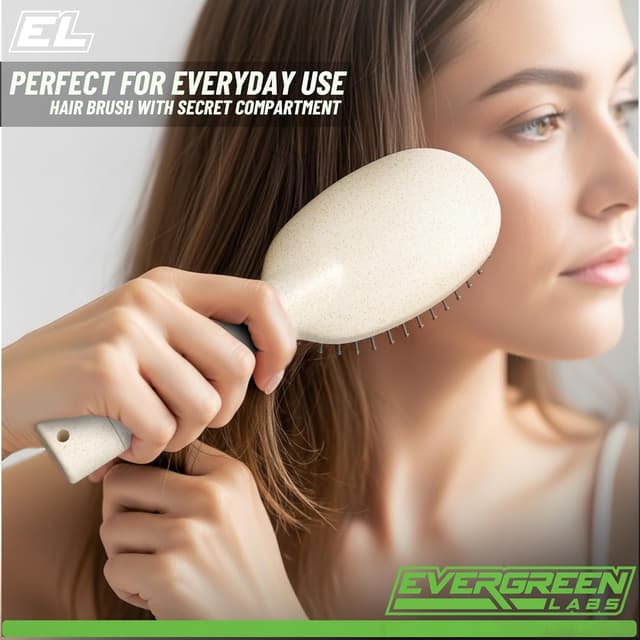 Detalle de Evergreen Labs Hair Brush with Secret Compartment (Small) – Discreet hidden safe for small valuables