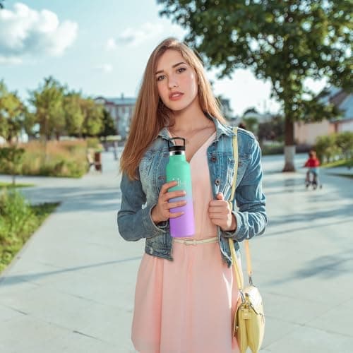 Detalle 2 de Botella Agua 750 ml doble pared, sin BPA 🚰