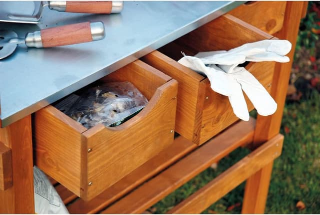 Thumbnail 6 de Tavolo piantare dobar 29030e in legno di pino impregnato con 3 cassetti e 2 ripiani, superficie zincata