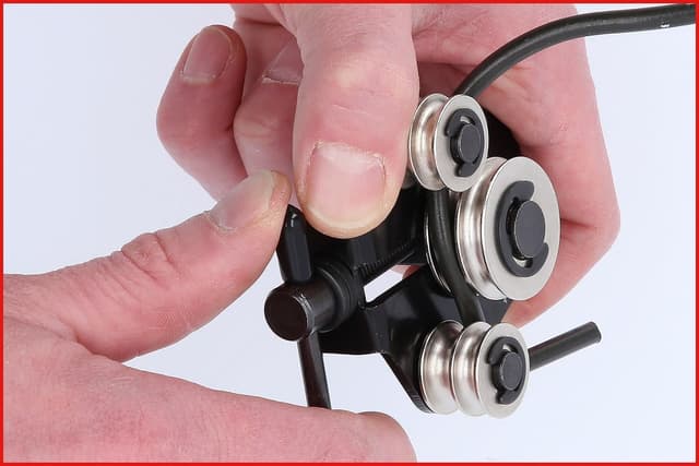 Thumbnail 1 de KS Tools 120.1004 herramienta enderezar línea freno 4,75 mm