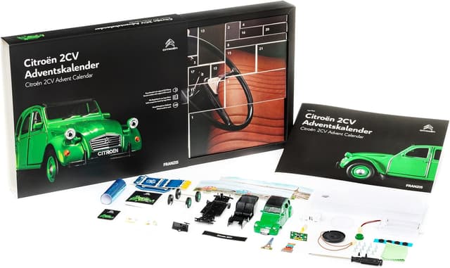 Detalle 2 de Franzis 55154 Citroën 2CV Adventskalender grün – Metall-Modellbausatz im Maßstab 1:38 inkl. Soundmodul & Begleitbuch