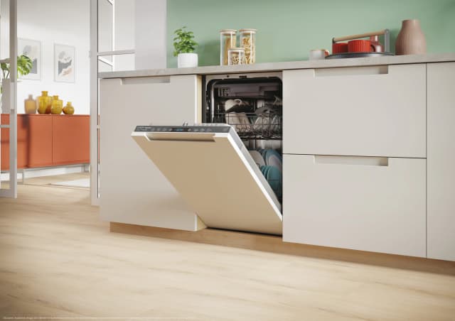 Detalle de Candy CI1C7SB1FA lavavajillas integrable 45 cm, WiFi y 10 servicios (reacondicionado Grado B)