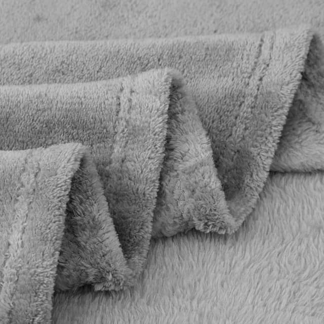 Detalle 2 de Aisbo Kuscheldecke Flauschig Decke Grau