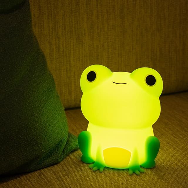 Detalle de JMG-Myratts Night Light for Kids – BPA-free silicone frog lamp with dimmable timer (USB rechargeable, soft warm light)