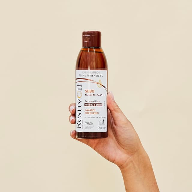 Thumbnail 5 de Restivoil Olio-Shampoo Sebonormalizzante 250 ml