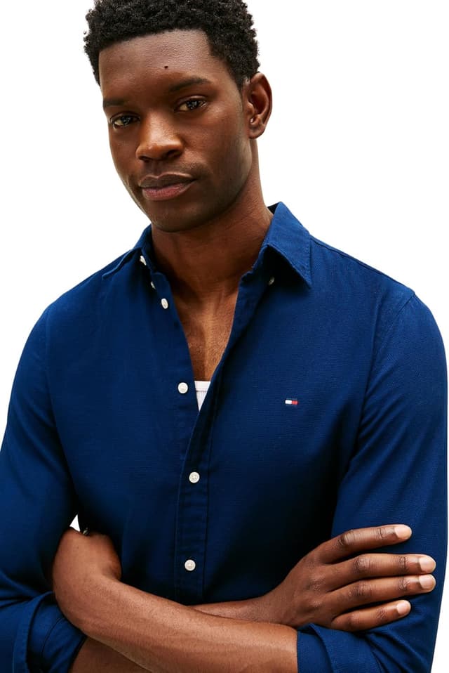 Detalle de Tommy Hilfiger men’s Flex Dobby SF long-sleeve shirt (MW0MW41684)