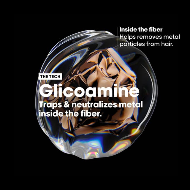 Detalle 2 de L’Oréal Professionnel Metal Detox Discovery Gift Set: Shampoo, Hair Mask & Hair Oil (100ml, 75ml & 30ml)