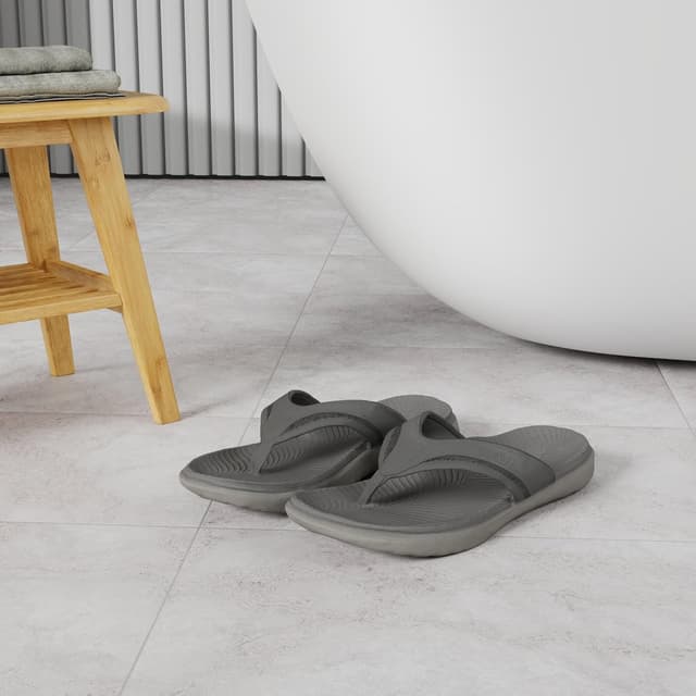 Detalle 2 de KuaiLu Men's Flip Flops with Arch Support 6.5-12