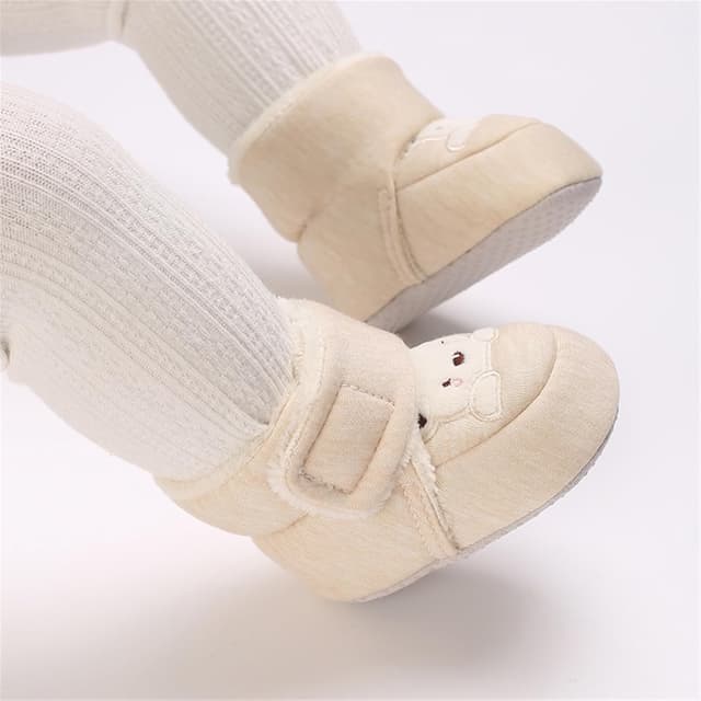 Detalle 2 de Plush winter boots for toddlers