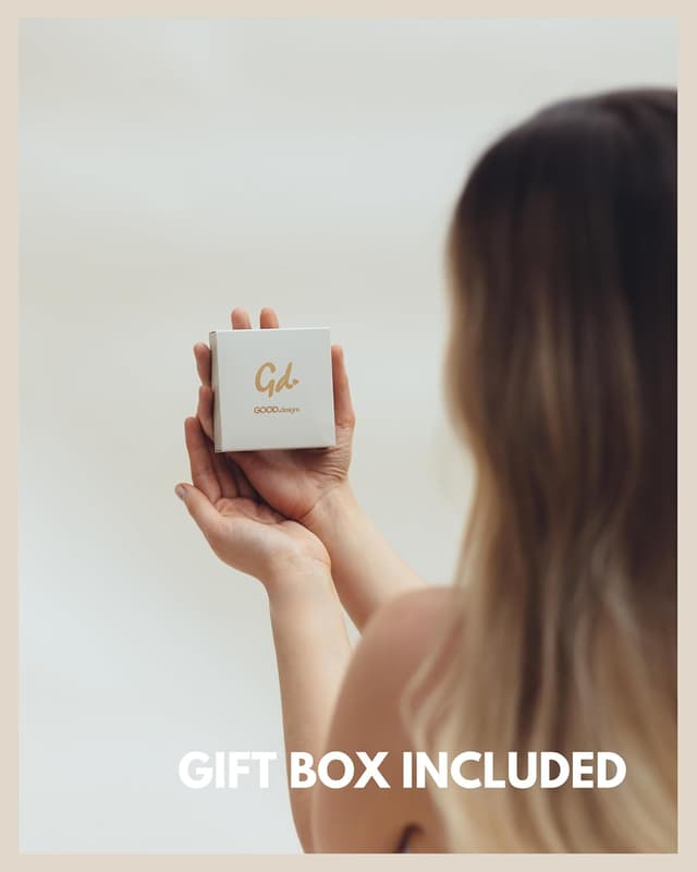 Detalle de Creolen Triple Ohrringe für Damen aus wasserfestem Edelstahl (18K Gold, Silber oder Rosegold) – inkl. Geschenkbox