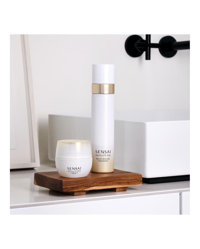 Thumbnail 3 de Sensai Micro Mousse Absolute Silk 90 ml — Espuma facial ✨