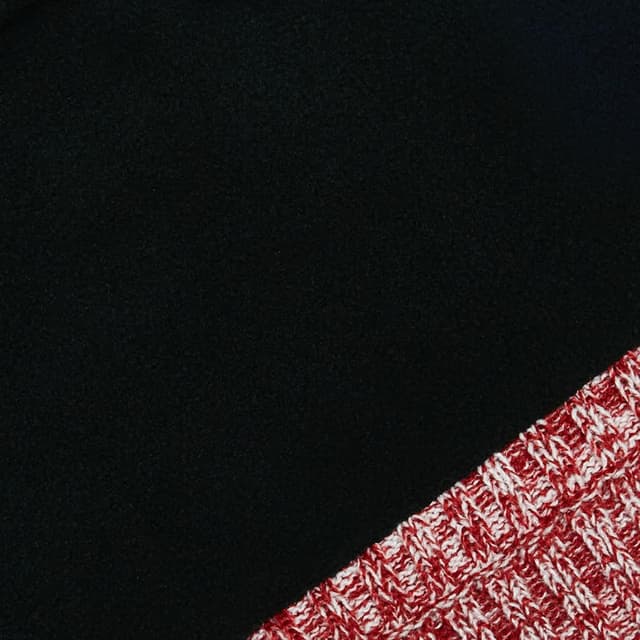 Detalle de Icon Sports Officially Licensed NCAA Soccer Beanie (USC Trojans) — Unisex Adult