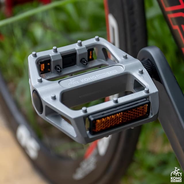 Thumbnail 1 de KONG MING CAR Pedali 9/16 per bici