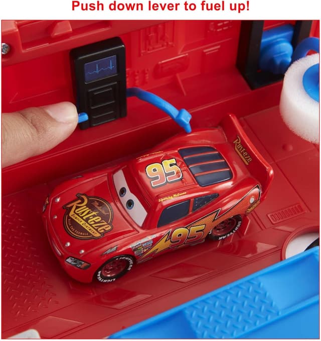 Detalle de Cars Transforming Mack playset 2-in-1