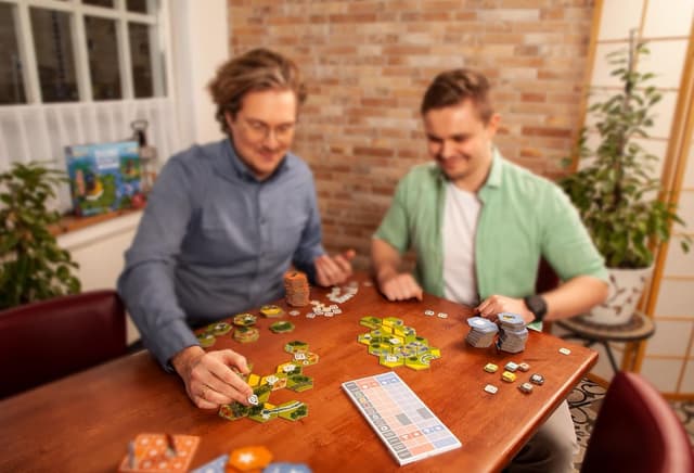 Thumbnail 4 de Pegasus Spiele Dorfomantik â Das Duell đČ