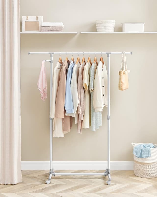 Detalle de SONGMICS Stand Appendiabiti con ruote LLR001W01, altezza regolabile 97–165 cm e barra estensibile