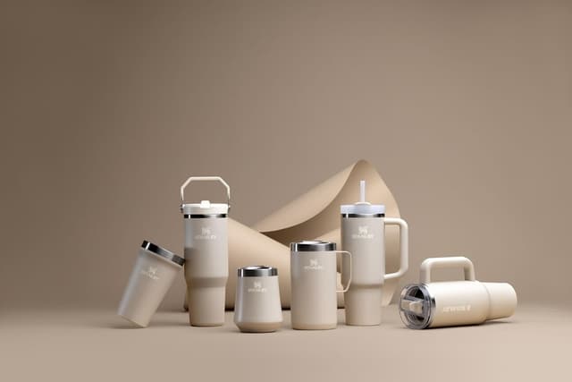 Detalle 1 de STANLEY IceFlow 2.0 flip straw tumbler 30 oz