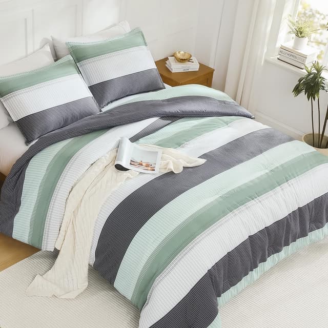 Detalle de Litanika King Size Comforter Set (Sage Green) – 3-Piece Lightweight Quilt Bedding, Down Alternative