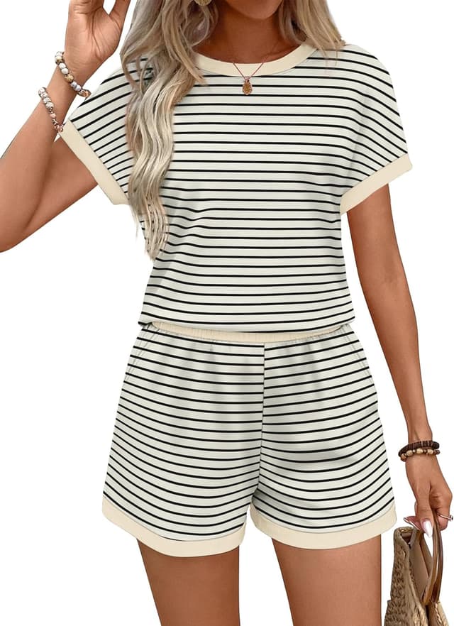Thumbnail 2 de WIHOLL Two-Piece Summer Lounge Set for Women (Crew Neck Cap Sleeve Top + Shorts with Pockets)
