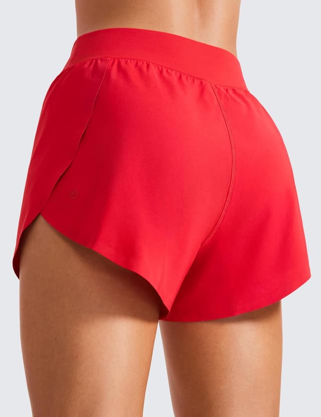 Detalle 2 de CRZ YOGA Women’s High Waist Running Shorts with 3'' mesh liner and high split