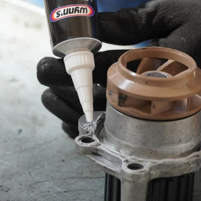 Thumbnail 2 de Wynn's Formador de Juntas Gris 80 ml