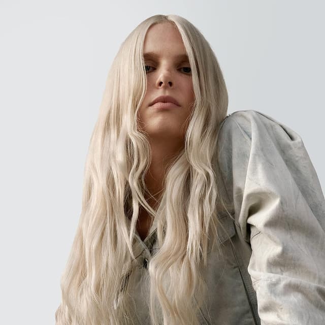 Detalle de SEBASTIAN PROFESSIONAL NO.BREAKER Bonding und Styling Leave-in Volumen-Spray (100 ml)