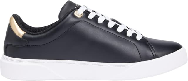 Detalle 2 de Tommy Hilfiger Essential Chic Court Sneaker FW0FW09019: la sneaker da donna dal look “chic”