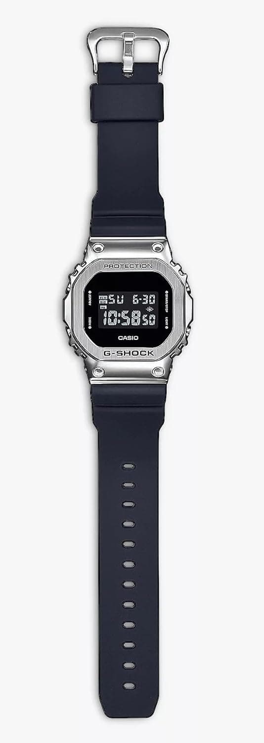 Detalle 1 de Montre G-Shock GM-5600U-1ER « The Origin » en acier, multifonction