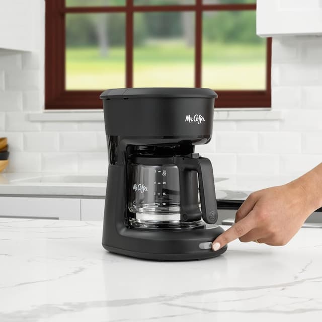 Thumbnail 4 de Mr. Coffee 5-Cup Mini Brew Switch coffee maker