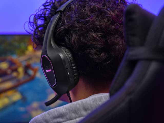 Thumbnail 9 de Trust GXT 419 Rayne LED Gaming-Headset mit mehrfarbiger LED-Beleuchtung