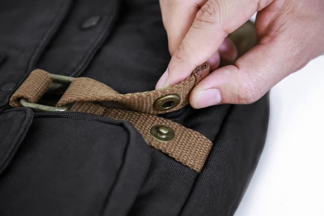 Detalle 2 de GOOTIUM 30624 Vintage Canvas Messenger Bag