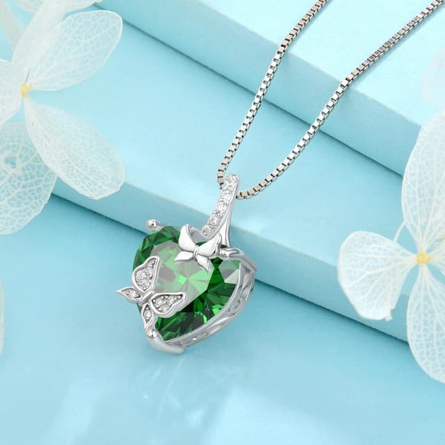Detalle de FJ Schmetterling Kette für Damen aus 925 Sterling Silber mit Herz und Geburtsstein – Anhänger-Halskette als Geschenk