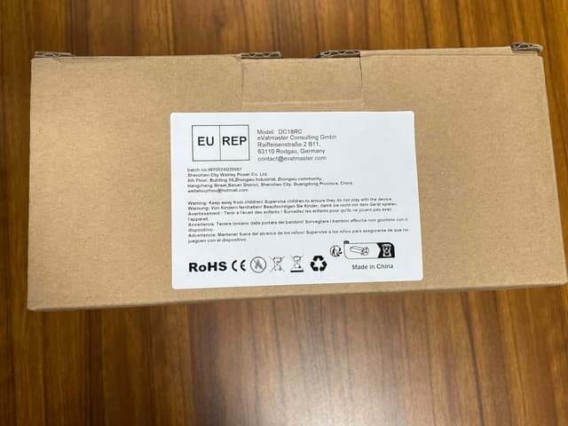 Detalle 2 de Powarobor DC18RC 18V Schnellladegerät 18 V