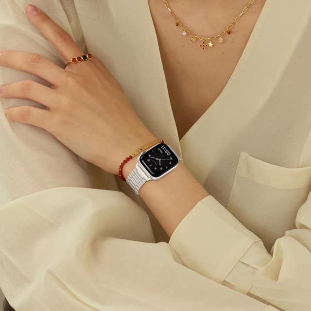 Detalle de OULUOQI 316 stainless steel Apple Watch metal strap (compatible 38–49mm)