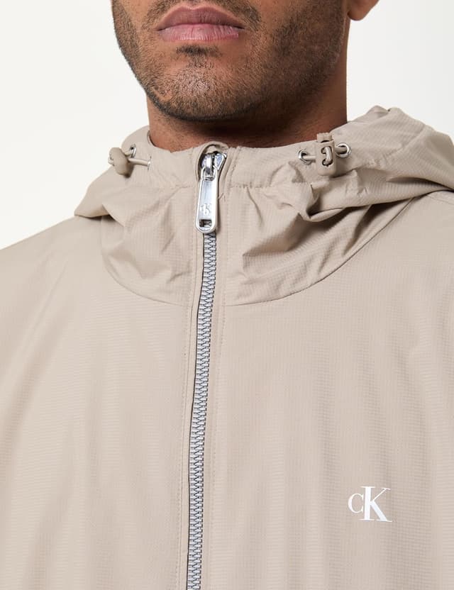 Detalle 2 de Calvin Klein men’s LS hooded ripstop harrington jacket