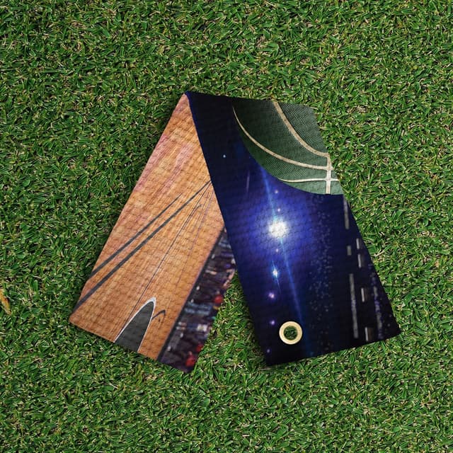 Detalle 2 de Northwest NBA Golf Towel (Official Licensed Microfiber Waffle) – 16x25 in Club Cleaning Accessory