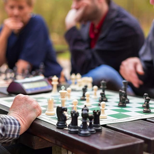 Thumbnail 6 de Juegoal 20" Portable Chess Set 🎲