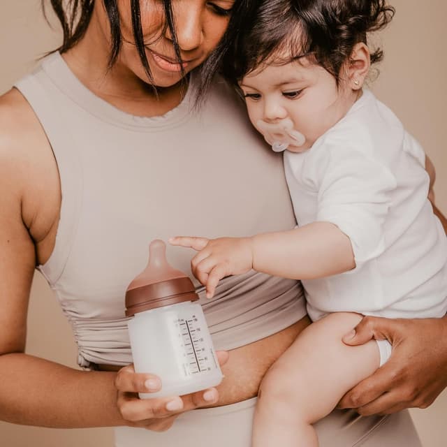 Thumbnail 3 de Suavinex Biberón Zero Zero Anticólico 270ml