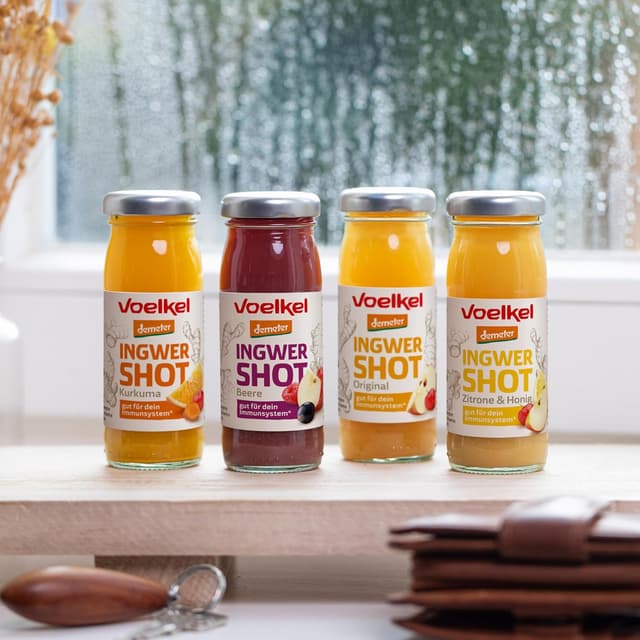 Detalle 1 de Voelkel Bio Ingwer-Kurkuma Shot mit Vitamin C (Demeter, 16er-Pack) – als Flüssig-Power für zwischendurch