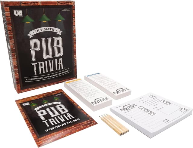 Detalle de Pub Trivia game 1,100 questions Age 12+