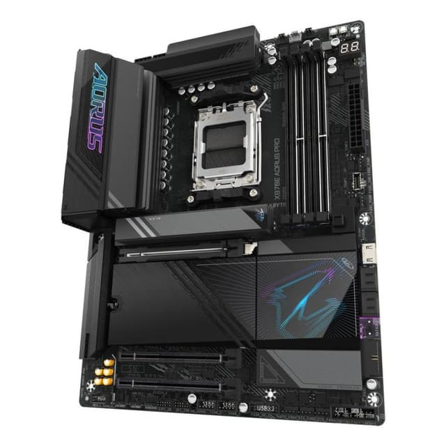 Detalle de Gigabyte X870E AORUS PRO placa AM5 DDR5 256 GB