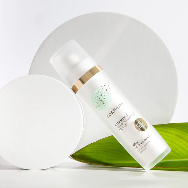 Detalle de Cosphera Vitamin C Performance Serum hochdosiert 50 ml – Vitamin-C-Konzentrat-Gel mit Hyaluronsäure
