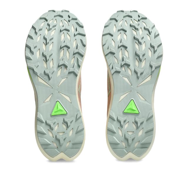 Detalle de ASICS Fuji Lite 6 de mujer: zapatillas de trail running para competir