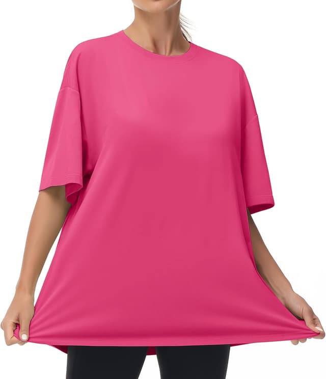 Detalle de THE GYM PEOPLE T-Shirt oversize da donna in tessuto traspirante con spalla bassa