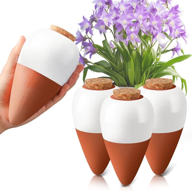 Detalle de Terracotta Watering Spikes 4 Pack Ollas Self Watering Globes – slow release planter insert for indoor & outdoor plants