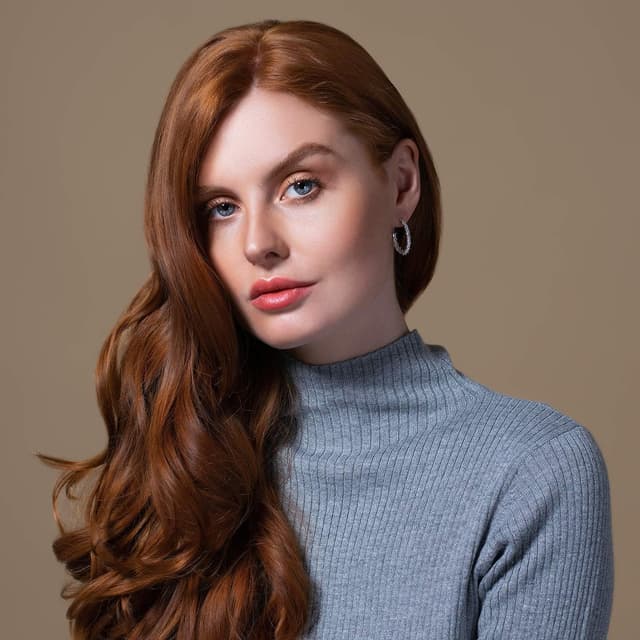 Detalle de Boucles créoles Namana serties de pierres (zircons) diamètre 25 mm, plaqué or 14 carats ou plaqué rhodium