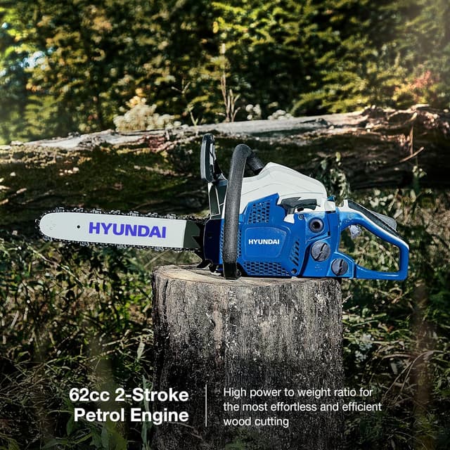 Detalle de Hyundai 62cc 20" Petrol Chainsaw – lightweight power for tree felling and firewood