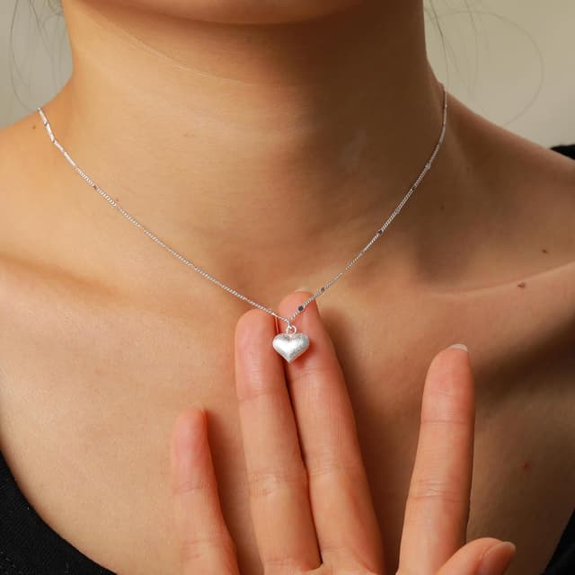 Detalle 2 de Meteorstarry Kette aus 925 Silber für Damen mit Herz-Anhänger (wasserfest) – personalisierte Herzkette